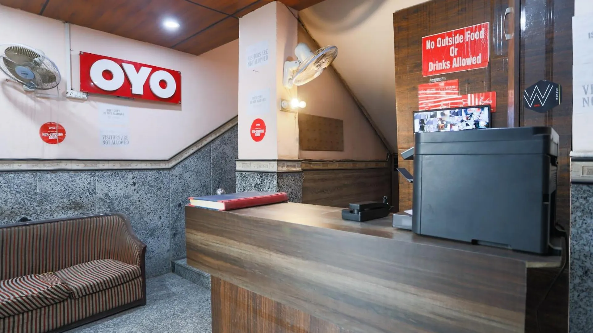 Hotel O Krishna Residency 노이다