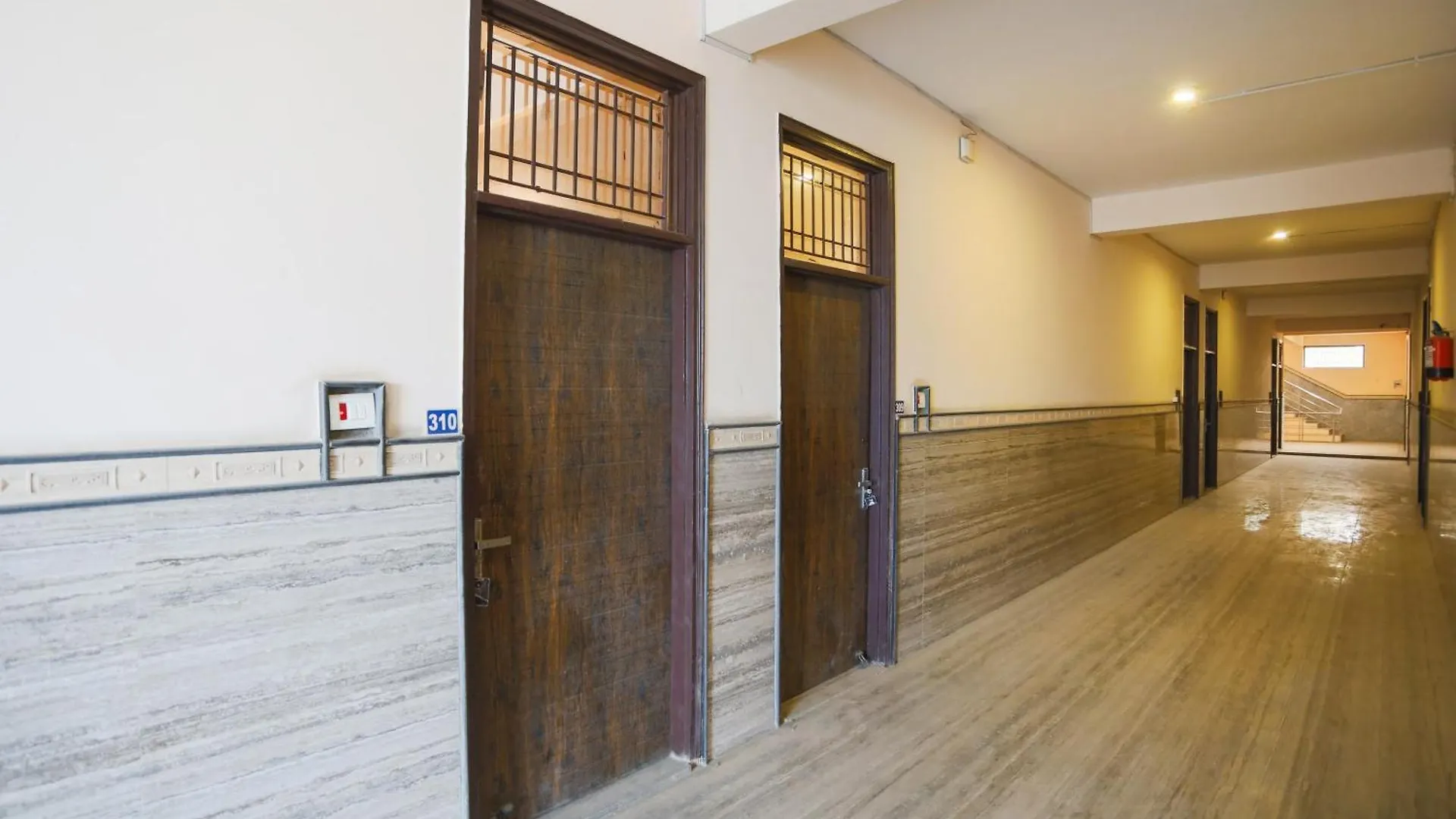 Hotel O Krishna Residency 노이다